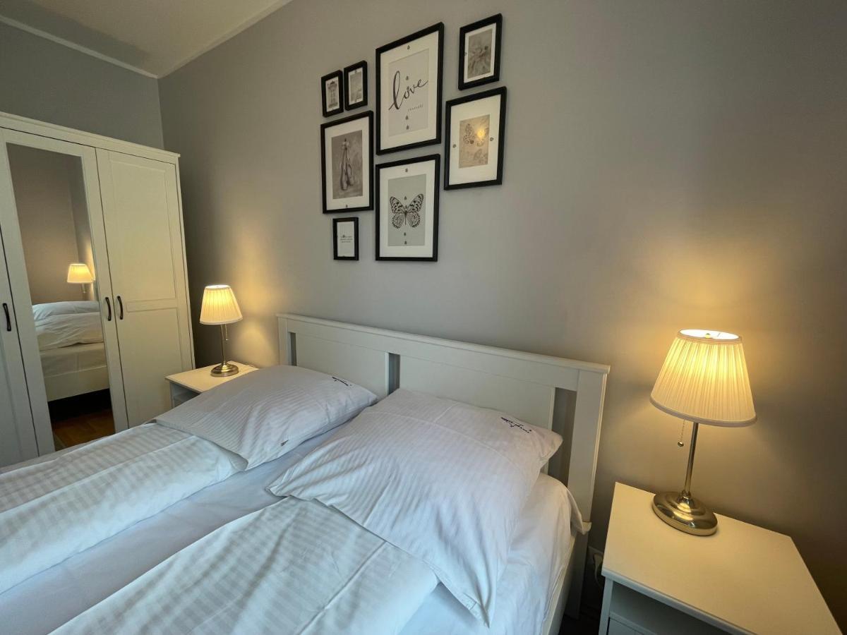 Wolin-Travel Apartament Dom Przy Parku Miedzyzdroje Exterior foto